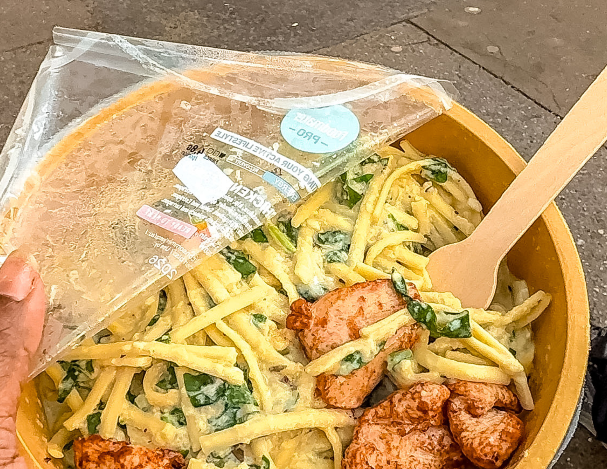 How to Eat on a Budget in Paris (20).png